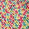Vzorek upletený na 15mm jehlicích z vlny The Wool v barvě Neon Marshmallow